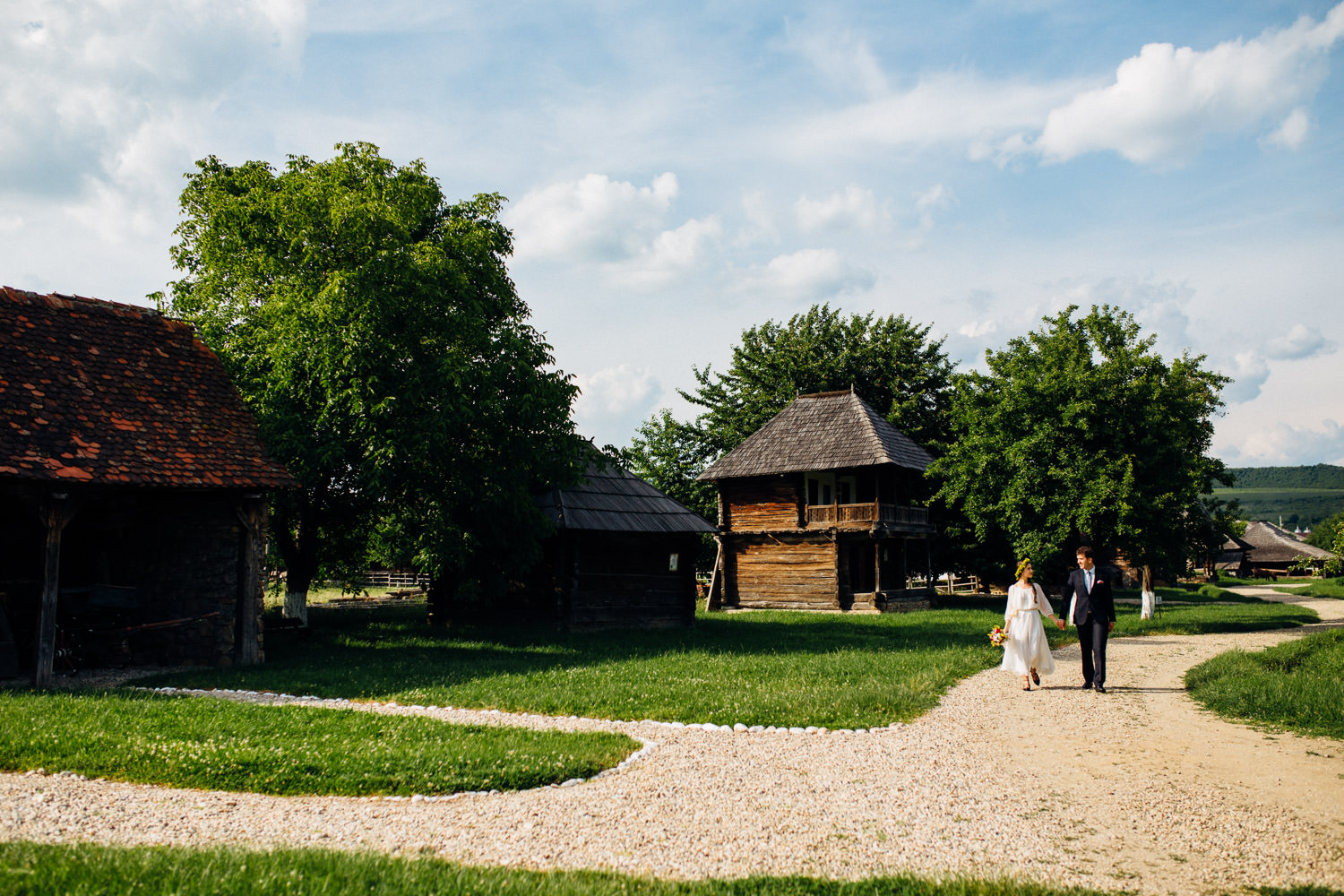 Bogdan & Luiza civil wedding Pitesti-1065