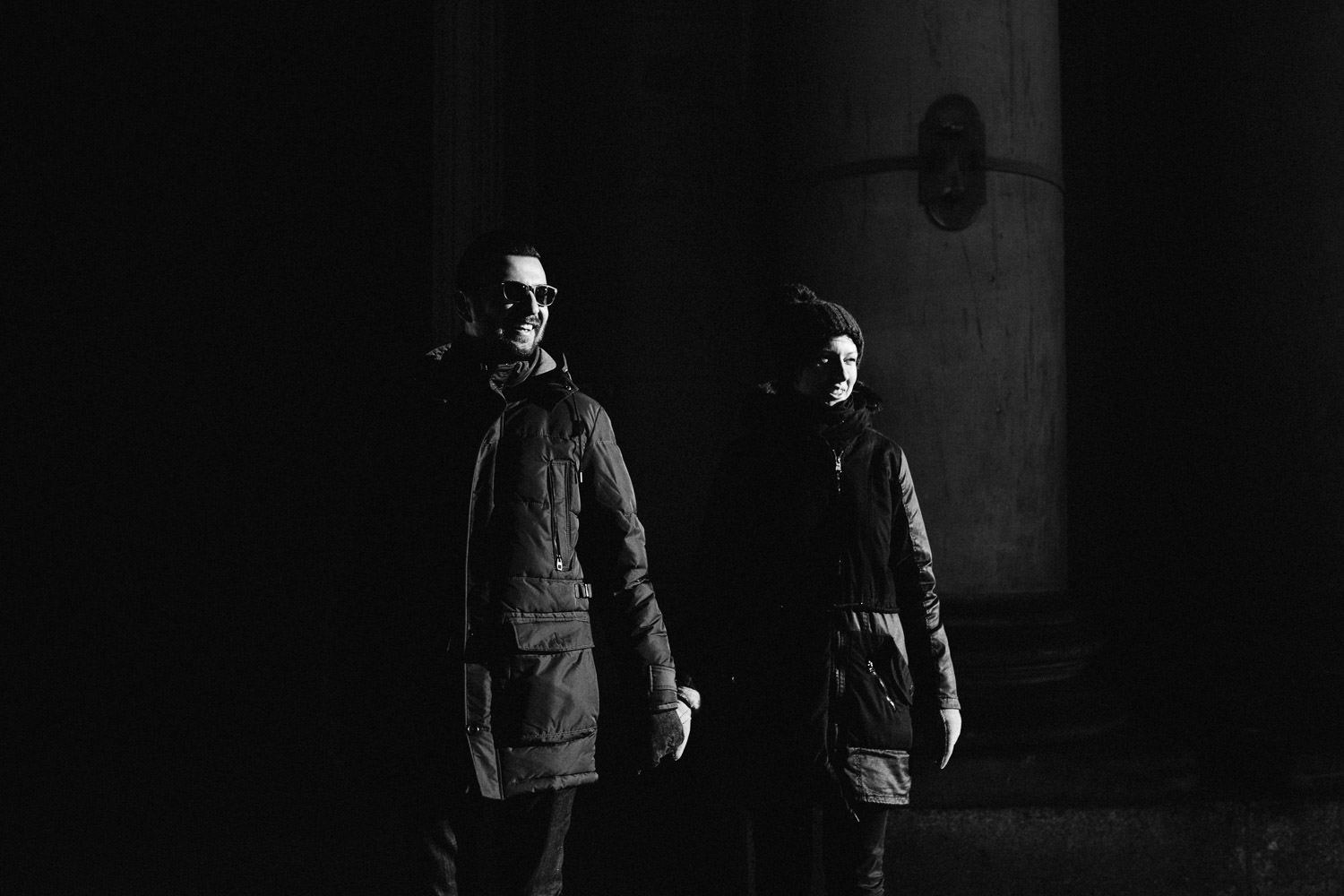 Feather Photography - engagement session Berliner Dom Germany sunrise light