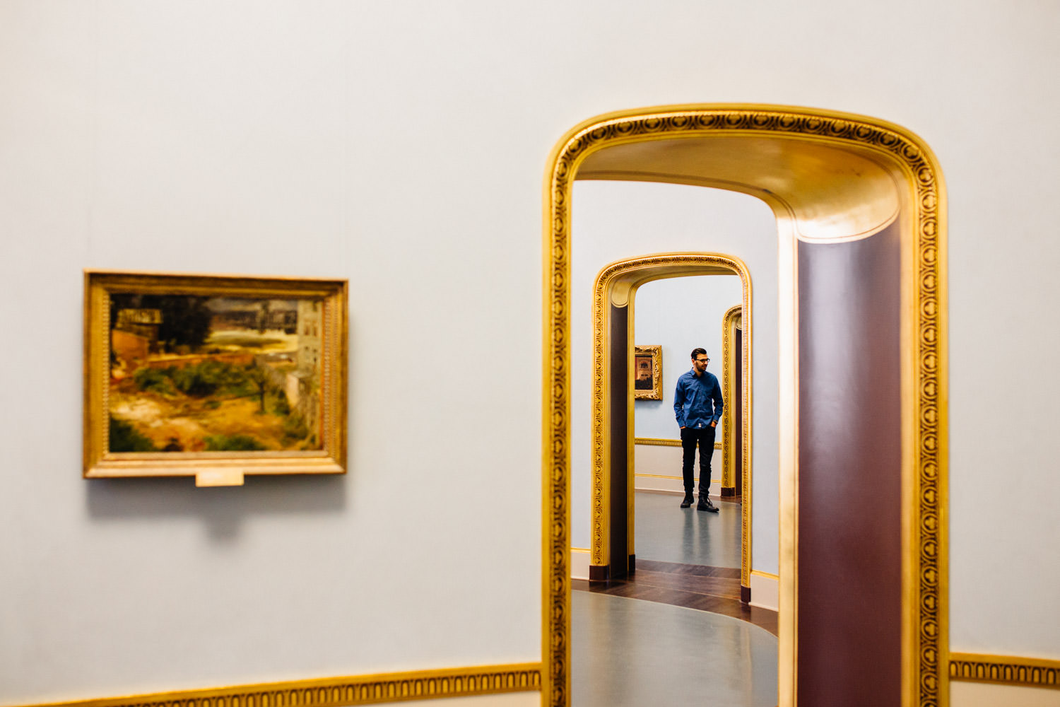 Feather Photography - engagement session Altes Museum Berlin