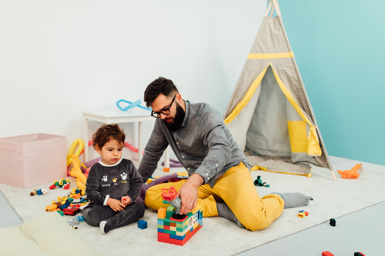 Sedinta foto familie Sorana Valentin Ionascu visuri la cheie feather photography
